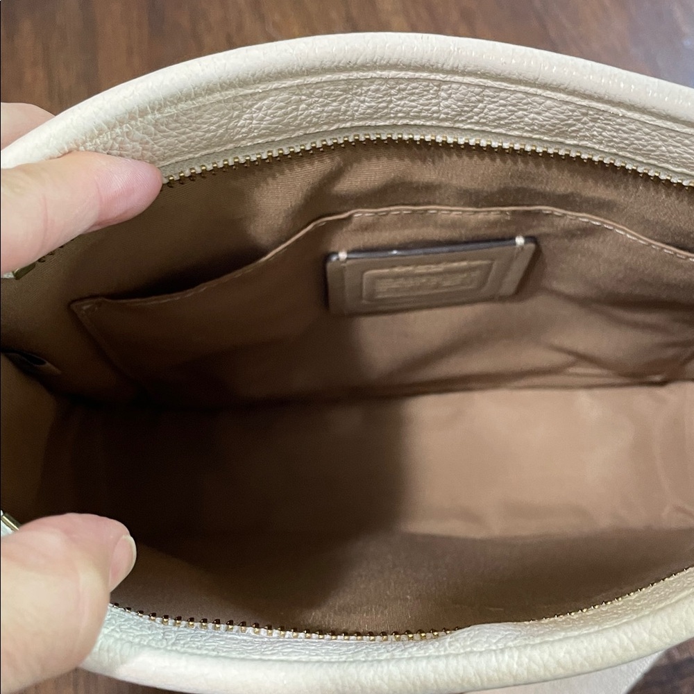 Coach Dempsey file bag - Picture 10 of 15